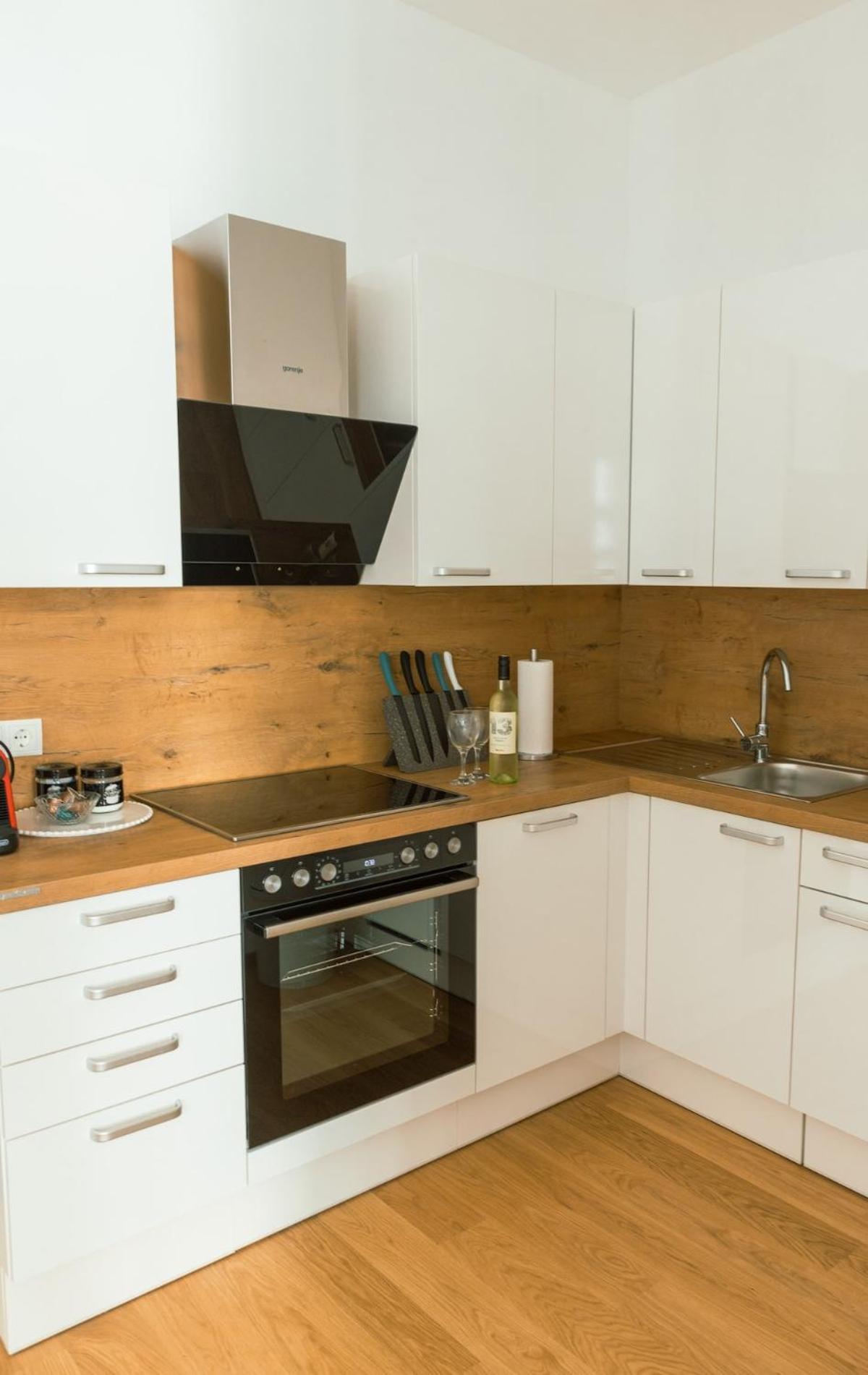 New Design 9 * Viena